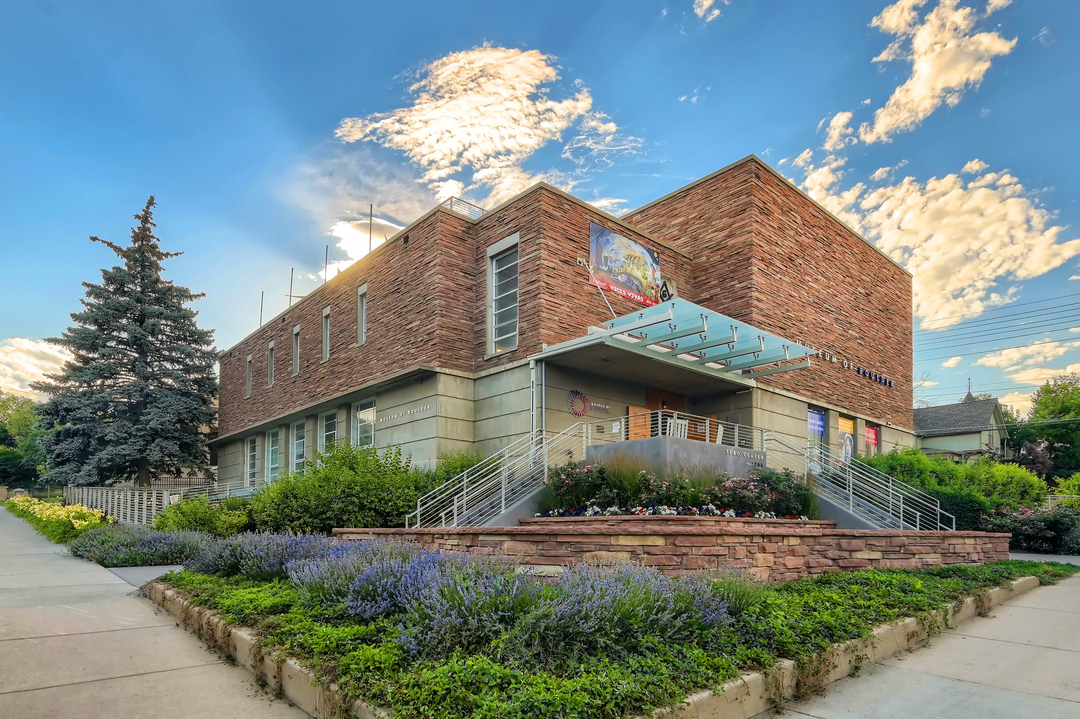 볼더 박물관 (Museum of Boulder)